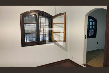 Sala de casa para alugar com 5 quartos, 300m² em Capão Redondo, São Paulo