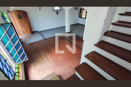 Sala de casa para alugar com 5 quartos, 300m² em Capão Redondo, São Paulo