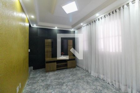 Sala de casa para alugar com 2 quartos, 120m² em Vila Brasil, São Paulo