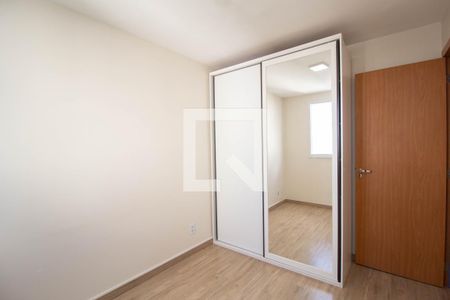 Quarto 1 de apartamento para alugar com 2 quartos, 45m² em Jardim Iris, São Paulo