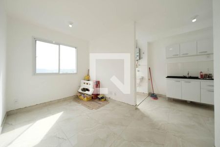 Sala/Cozinha de apartamento para alugar com 2 quartos, 35m² em Vila Ré, São Paulo