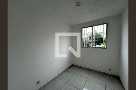 Quarto 1 de apartamento para alugar com 2 quartos, 55m² em Pavuna, Nilópolis