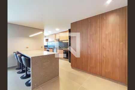 Sala/Cozinha de apartamento à venda com 2 quartos, 126m² em Cerqueira César, São Paulo
