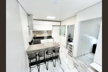 Sala/Cozinha de casa de condomínio para alugar com 2 quartos, 68m² em Água Fria, São Paulo