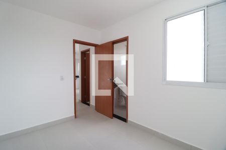 Quarto 2 - Suíte de apartamento para alugar com 2 quartos, 54m² em Jardim Patricia, Uberlândia