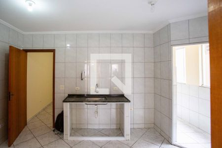 Cozinha de apartamento para alugar com 2 quartos, 70m² em Jardim Miriam, São Paulo