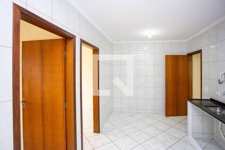 Cozinha de apartamento para alugar com 2 quartos, 70m² em Jardim Miriam, São Paulo