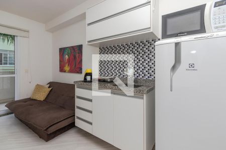 Sala/ Cozinha de apartamento à venda com 1 quarto, 38m² em Santo Amaro, São Paulo