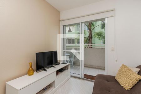 Sala/ Cozinha de apartamento à venda com 1 quarto, 38m² em Santo Amaro, São Paulo