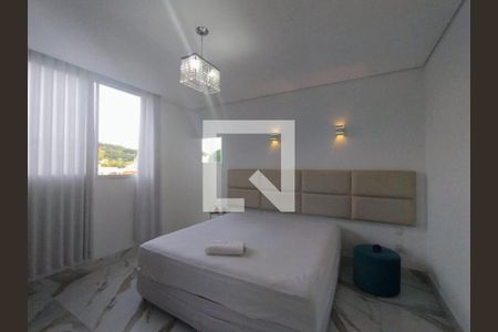 Foto 11 de casa à venda com 3 quartos, 560m² em Estância Silveira, Contagem
