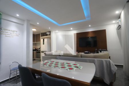 Sala de casa à venda com 2 quartos, 151m² em Parque São Lucas, São Paulo