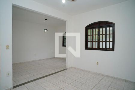 Sala de casa para alugar com 3 quartos, 300m² em Itaipuaçu, Maricá