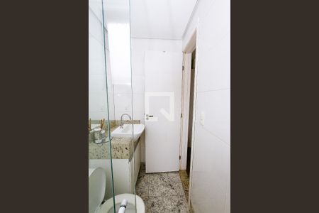 Banheiro da Suíte 1 de apartamento para alugar com 2 quartos, 74m² em Buritis, Belo Horizonte