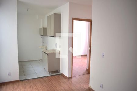 Sala/Cozinha de apartamento para alugar com 2 quartos, 42m² em Jardim Ouro Branco, Ribeirão Preto