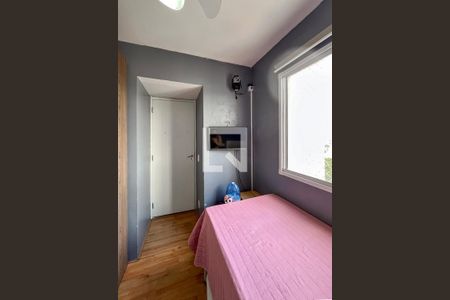 Quarto 1 de apartamento para alugar com 2 quartos, 34m² em Parque Fongaro, São Paulo