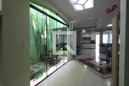 Sala de casa à venda com 3 quartos, 205m² em Capão do Embira, São Paulo