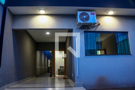 Entrada de casa para alugar com 3 quartos, 160m² em Vila Maria, Aparecida de Goiânia