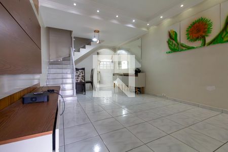 Sala de casa à venda com 2 quartos, 140m² em Vila Constanca, São Paulo