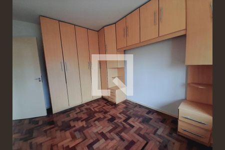 Quarto 1 de apartamento para alugar com 2 quartos, 60m² em São Sebastião, Porto Alegre