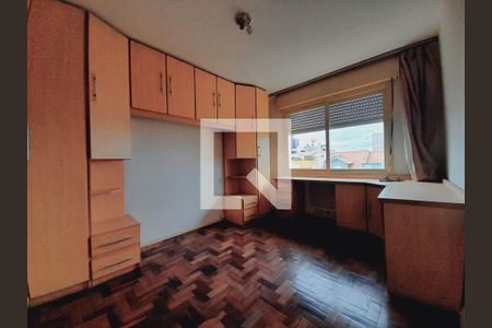Quarto 1 de apartamento para alugar com 2 quartos, 60m² em São Sebastião, Porto Alegre
