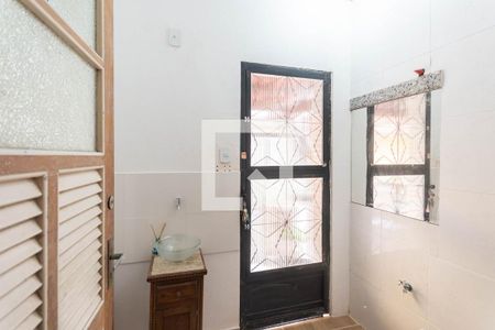 Hall (primeiro andar) de casa para alugar com 3 quartos, 85m² em Tijuca, Rio de Janeiro