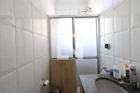 Banheiro da Suíte de casa à venda com 3 quartos, 175m² em Vila Fernandes, São Paulo