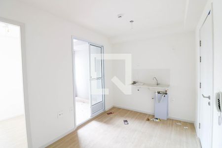 Sala / Cozinha de apartamento para alugar com 2 quartos, 30m² em Vila Plana, São Paulo