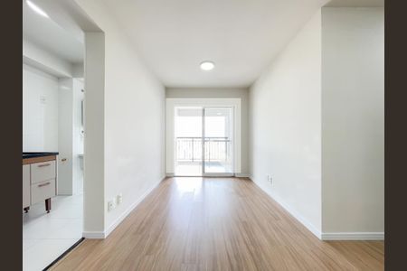 Sala de apartamento para alugar com 2 quartos, 67m² em Centro, Osasco