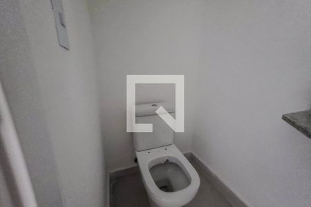 Banheiro de apartamento à venda com 1 quarto, 51m² em Parque das Nações, Santo André