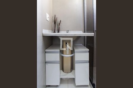 Banheiro da Suíte de apartamento para alugar com 2 quartos, 58m² em Parque Novo Mundo, São Paulo