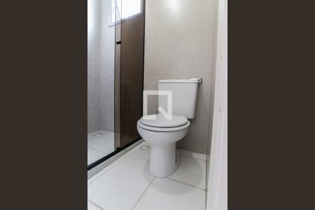 Banheiro da Suíte de apartamento para alugar com 2 quartos, 58m² em Parque Novo Mundo, São Paulo