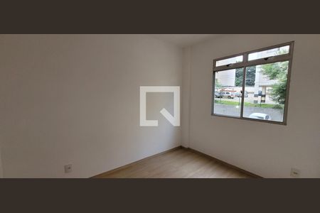 quarto 2 de apartamento para alugar com 2 quartos, 46m² em São João, Betim