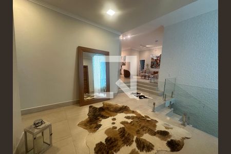 Hall de entrada de casa de condomínio para alugar com 4 quartos, 560m² em Aldeia da Serra, Barueri