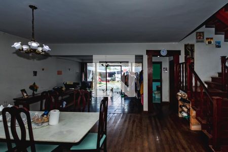 Casa à venda com 5 quartos, 412m² em São José, Belo Horizonte