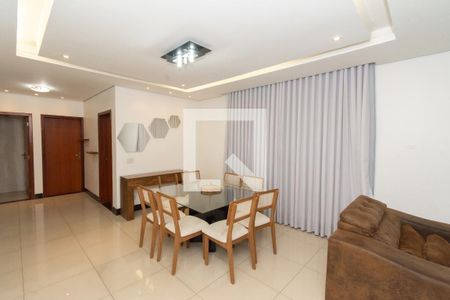 Sala de apartamento para alugar com 3 quartos, 170m² em Amazonas, Contagem