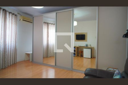 Quarto 1 de casa à venda com 3 quartos, 90m² em Medianeira, Porto Alegre