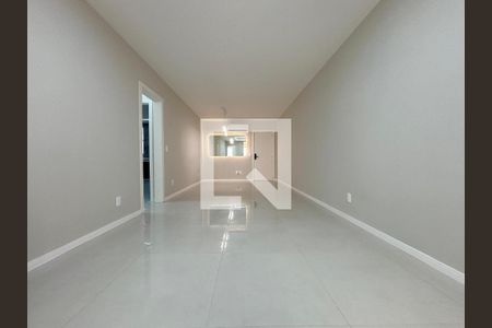 Sala de apartamento à venda com 3 quartos, 120m² em Copacabana, Rio de Janeiro