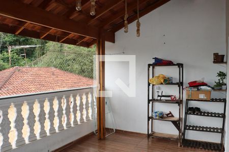 Casa de Condomínio para alugar com 3 quartos, 120m² em Chácara Canta Galo, Cotia