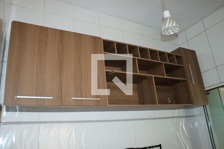 Casa de Condomínio para alugar com 3 quartos, 120m² em Chácara Canta Galo, Cotia