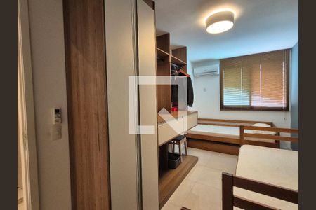 Quarto  de apartamento à venda com 3 quartos, 191m² em Recreio dos Bandeirantes, Rio de Janeiro