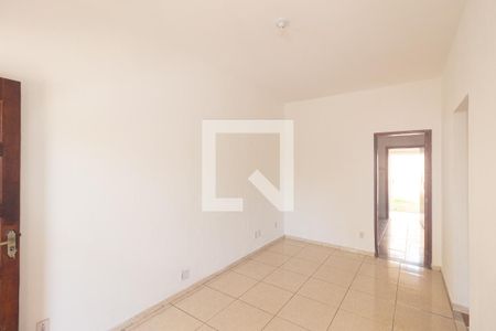 Sala de casa para alugar com 2 quartos, 83m² em Guaratiba, Rio de Janeiro