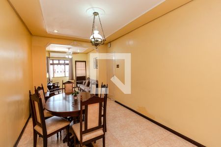 Sala de casa à venda com 3 quartos, 120m² em Vila Joao Pessoa, Porto Alegre