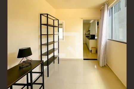 Hall de entrada de casa para alugar com 2 quartos, 65m² em São João do Rio Vermelho, Florianópolis