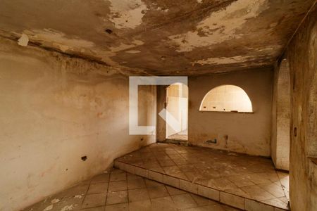 Casa à venda com 1 quarto, 157m² em Parque Vitoria, São Paulo