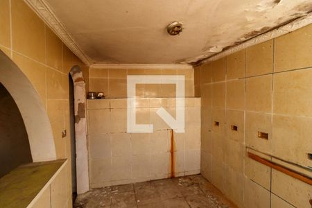 Casa à venda com 1 quarto, 157m² em Parque Vitoria, São Paulo