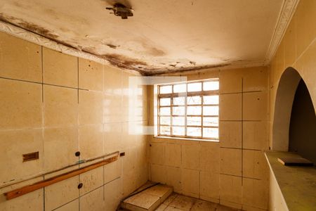 Casa à venda com 1 quarto, 157m² em Parque Vitoria, São Paulo