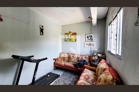 Casa para alugar com 4 quartos, 150m² em Cidade Kemel, Itaquaquecetuba