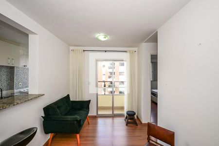 Sala de apartamento para alugar com 2 quartos, 50m² em Jardim Ampliacao, São Paulo