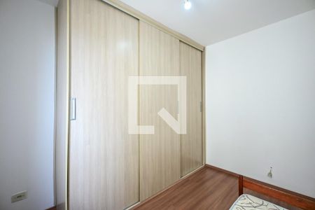 Quarto 1 de apartamento para alugar com 2 quartos, 50m² em Jardim Ampliacao, São Paulo