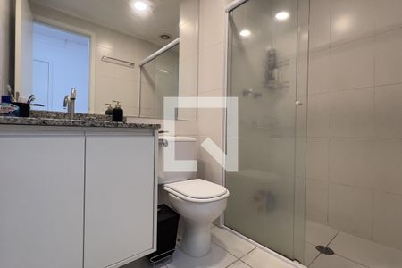Banheiro da Suíte de apartamento à venda com 2 quartos, 68m² em Jardim Flor da Montanha, Guarulhos
